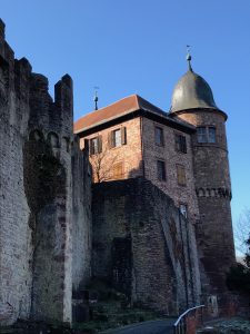 Burg Wertheim - Seitenansicht